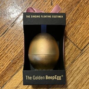 The Golden Singing Egg Timer - Gold